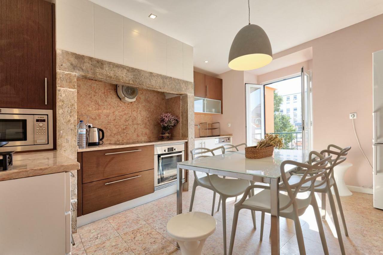 Boutique Chiado Duplex Apartment Lisbon Exterior photo