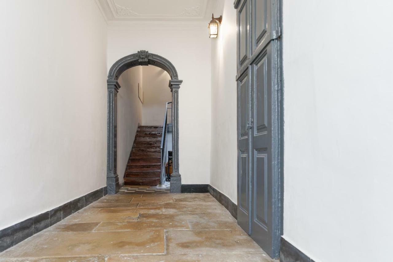 Boutique Chiado Duplex Apartment Lisbon Exterior photo