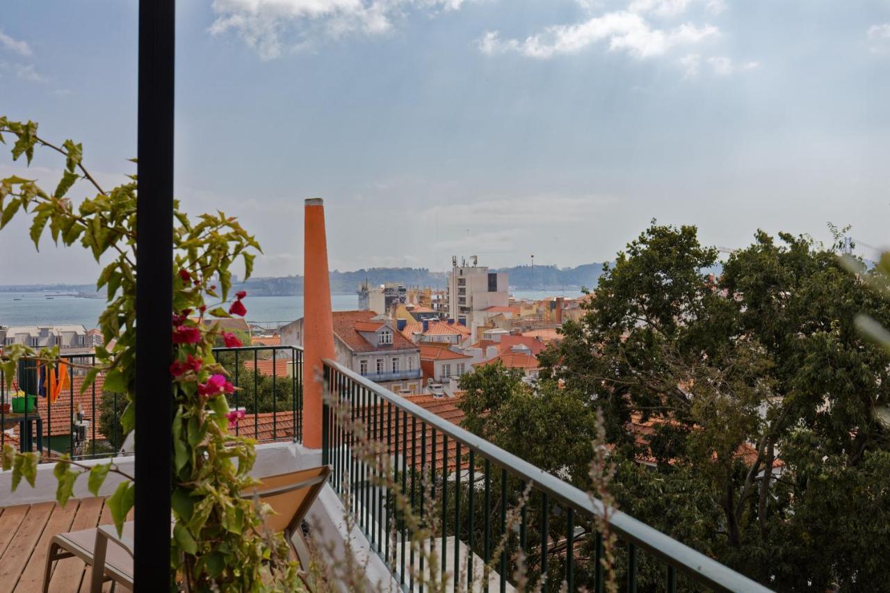 Boutique Chiado Duplex Apartment Lisbon Exterior photo